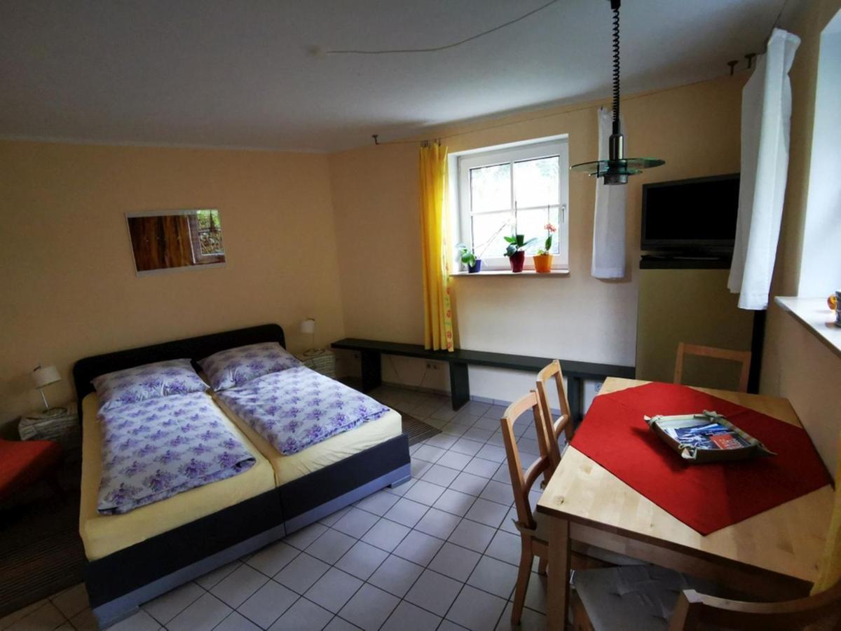 Ferienwohnung An Der Lottenquelle Weimar  Esterno foto